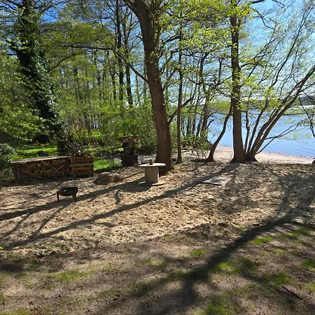 Nowy Drewniany Tu Mi Dobrze W Lubkowie Z Plaza Holiday home Lubkowo
