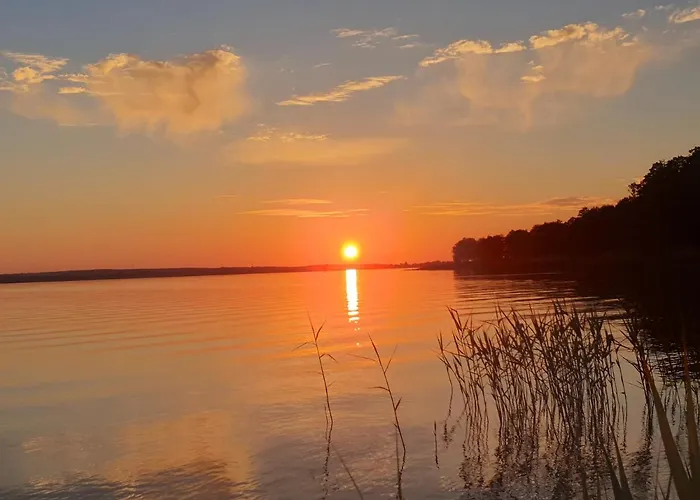 Prázdninový dům Nowy Drewniany Tu Mi Dobrze W Lubkowie Z Plaza Lubkowo