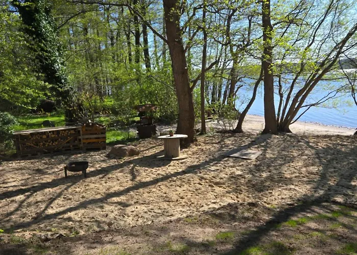 Nowy Drewniany Tu Mi Dobrze W Lubkowie Z Plaza Prázdninový dům Lubkowo