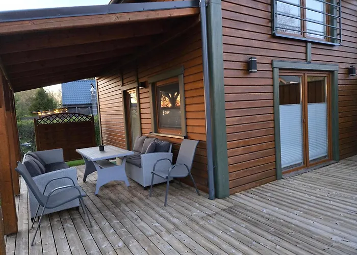 Nowy Drewniany Tu Mi Dobrze W Lubkowie Z Plaza Prázdninový dům *